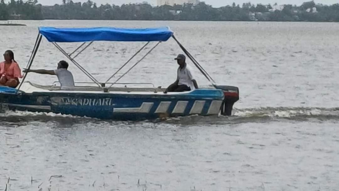 ホテル Aqua Pearl Bolgoda Lake パナドゥラ エクステリア 写真